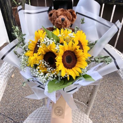 graduation bouquet teddy